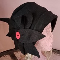 Gatsby Cloche hat. Doubled fleece great winter warmer