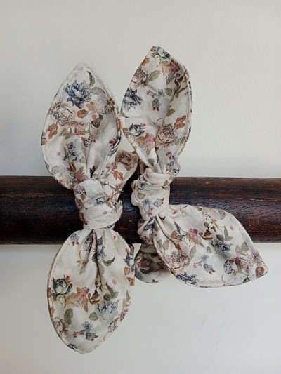Mini Scrunchies with bows, cotton sateen