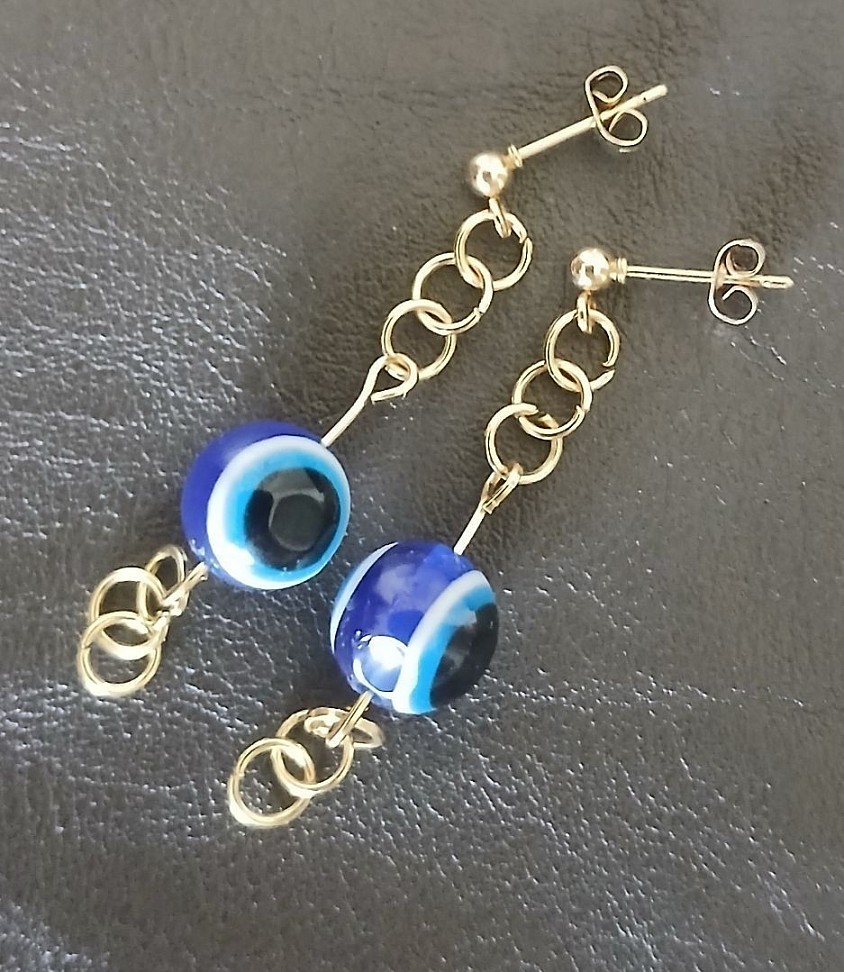 Gold col, Evil eye protection stud earings, glass beads (Back 3 fold)