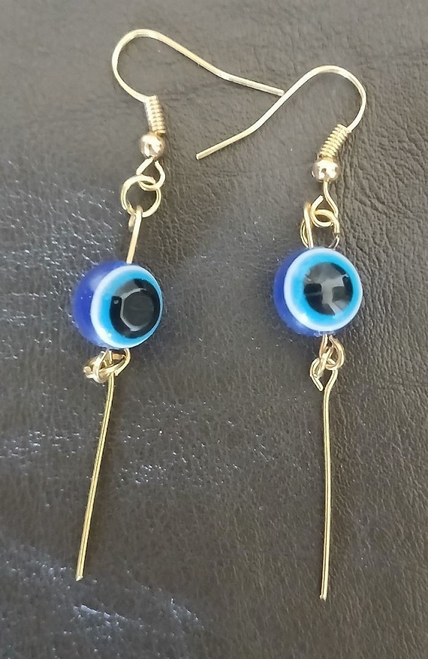 Gold col, evil eye potection glass stud earings (pin point)
